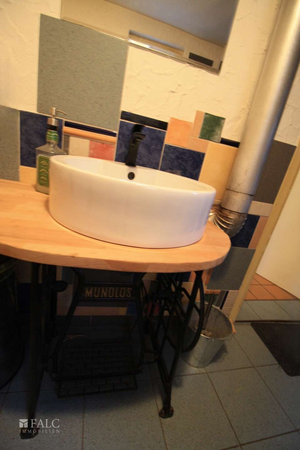 EG - zusätzliches Waschbecken